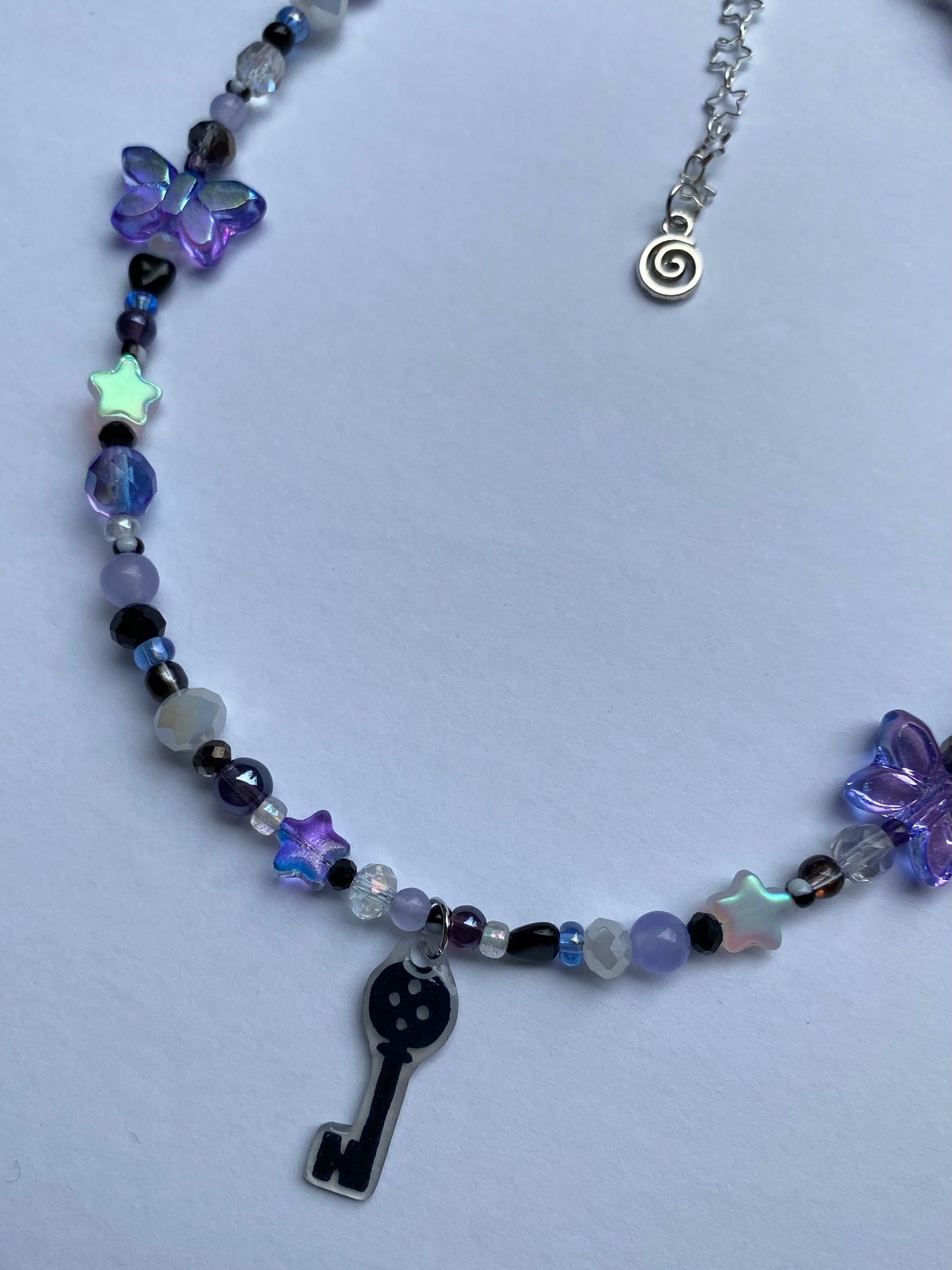 Coraline Tunnel Necklace
