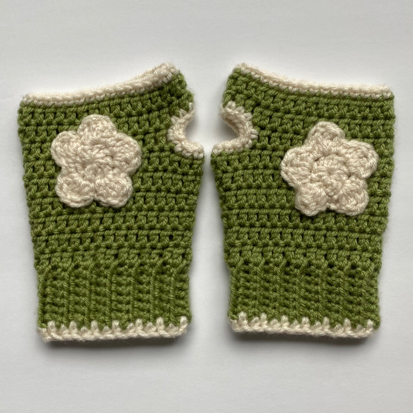 Green Flower Crochet Fingerless Gloves